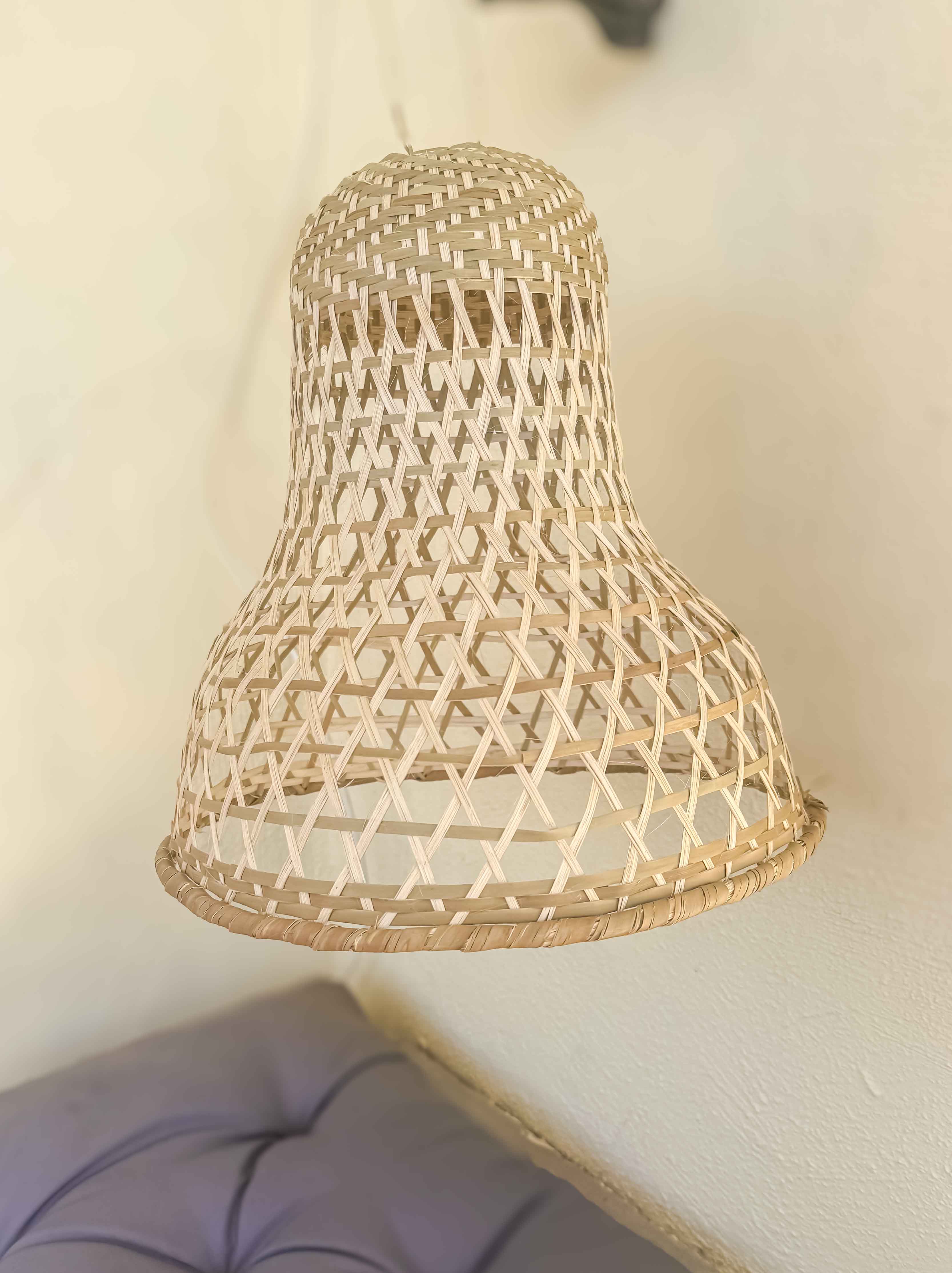 LAMPARA TRAMPAPEZ DE MIMBRE